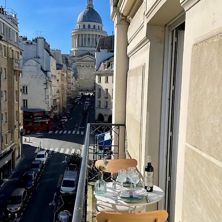 Luxury Designer Notre-dame With Terrace Appartamento Parigi